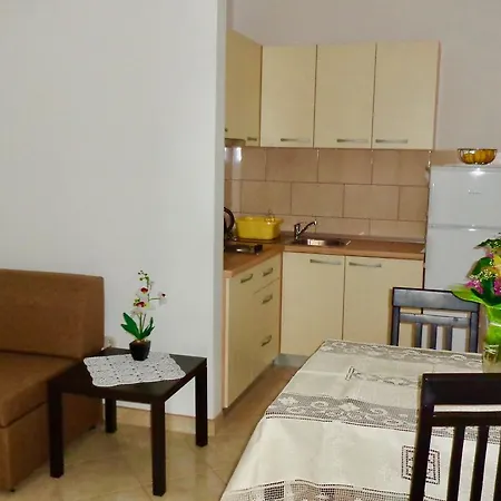 Feel Right At With Our Spacious Apartment! Perfect For An Island Getaway * Hvar Town